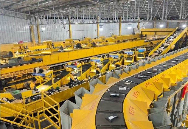 马年春节临近，快递停运引焦虑，多家公司表态假期不打烊