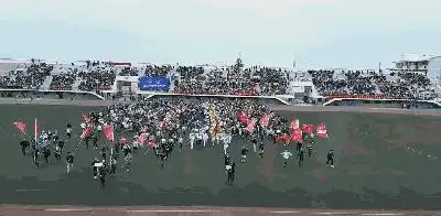 烟台大学运动会精彩回顾：赛事、颁奖及运动员风采全记录