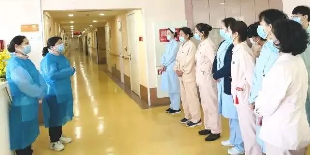 疫情期间市第一社会福利院积极防疫并关心工作人员及老人