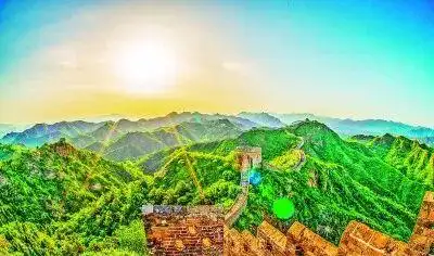 疫情下旅游业遇冷又回暖，微旅行、暑期活动成新亮点